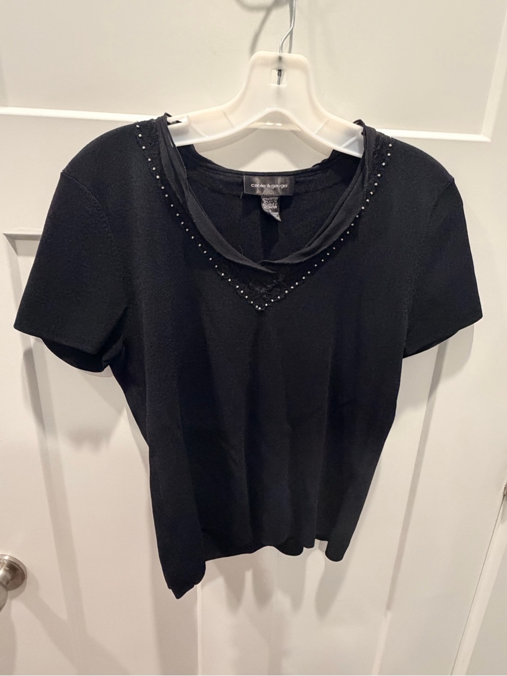 Cable & Gauge Black Beaded V-Neck Short Sleeve Sweater Top Large